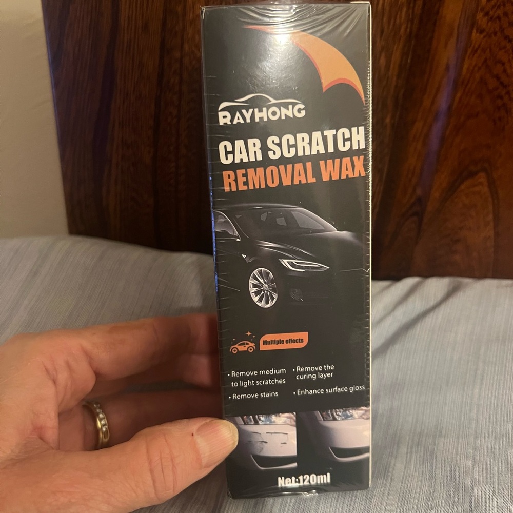 Rayhong Car Scratch Removal Wax, removed medium/light scratches, new in pkg.